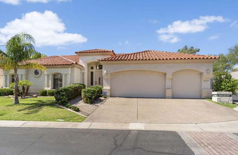 Painting the exterior home of a ranchos palos verdes neighborhood